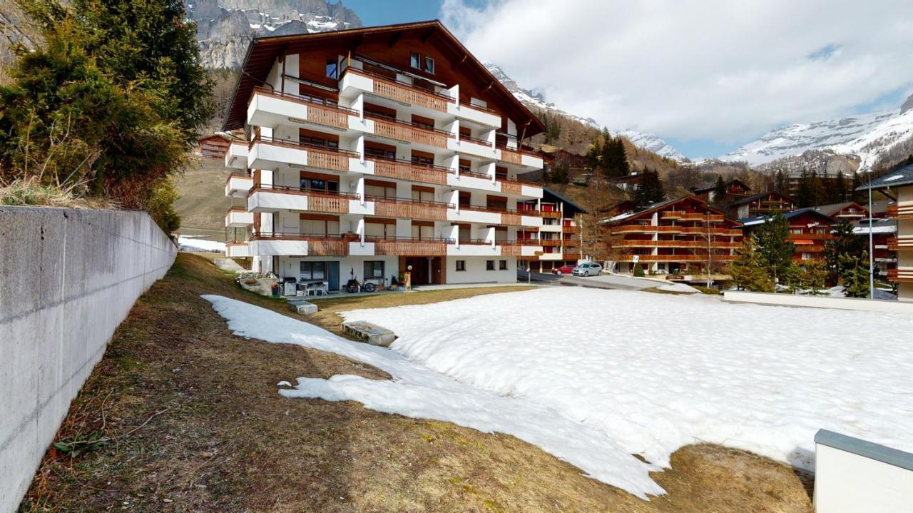 Gonenstein Residence In Leukerbad, Entire Apartment/Studio With Balcony Екстериор снимка