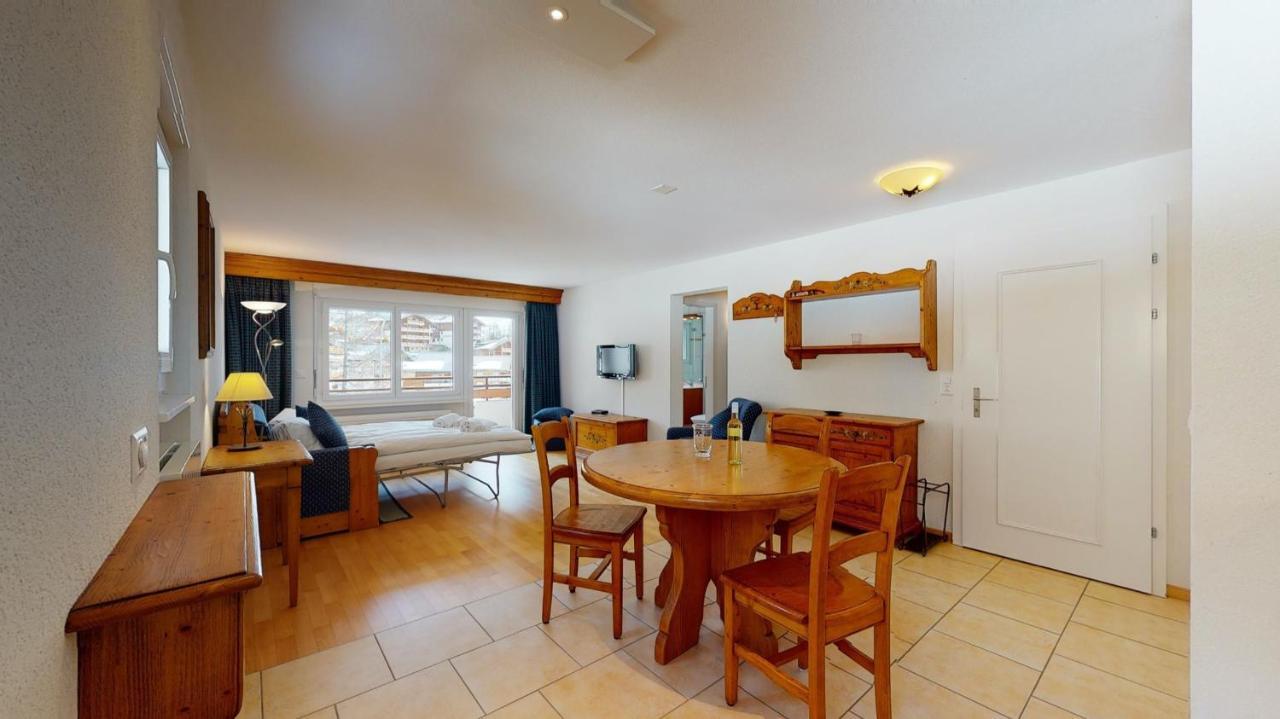 Gonenstein Residence In Leukerbad, Entire Apartment/Studio With Balcony Екстериор снимка