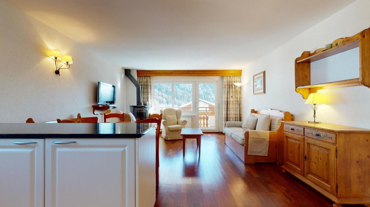 Gonenstein Residence In Leukerbad, Entire Apartment/Studio With Balcony Екстериор снимка